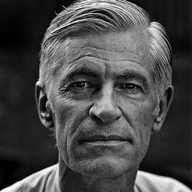 A VOC&Ccedil;&Otilde;O E A FOTOGRAFIA HUMANIT&Aacute;RIA DE JAMES NACHTWEY