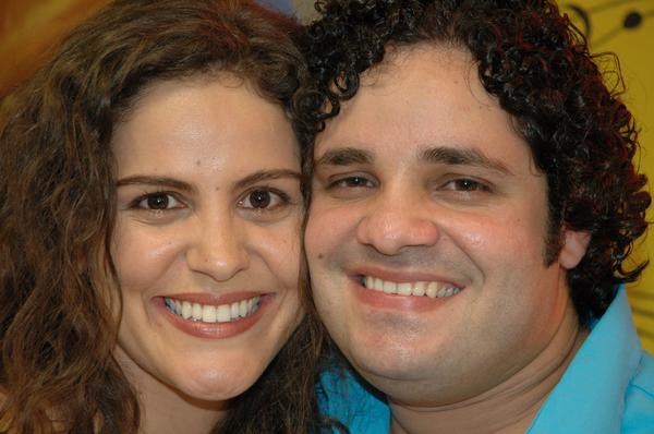 Sexta 04/01- Milena Tib?rcio e Rog?rio Caetano no Vila Mad? -  a partir das 20h30 Vila Mad?, Shopping Deck Norte (Lago norte)